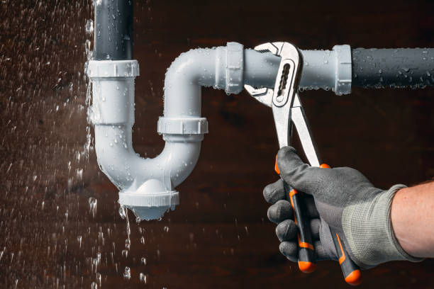 Professional Leak Detection technician working in Rahway, NJ